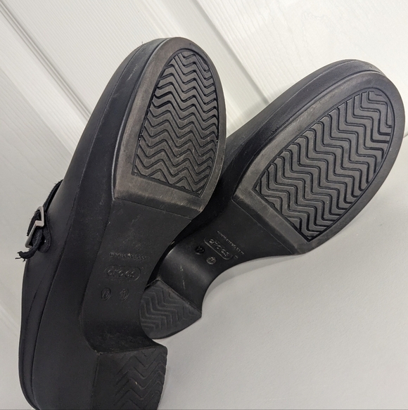 Crocs Sarah Womens Shoe Clog Black Size 11 Heel Comfort Strap Buckle - Picture 9 of 10